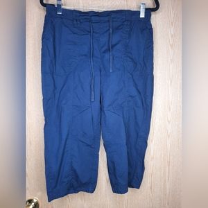 Blue Cato Cropped Pants Size Medium